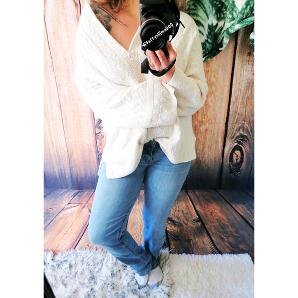 Vintage Sweaters - Vintage Classic comfort oversized sweater ❄️